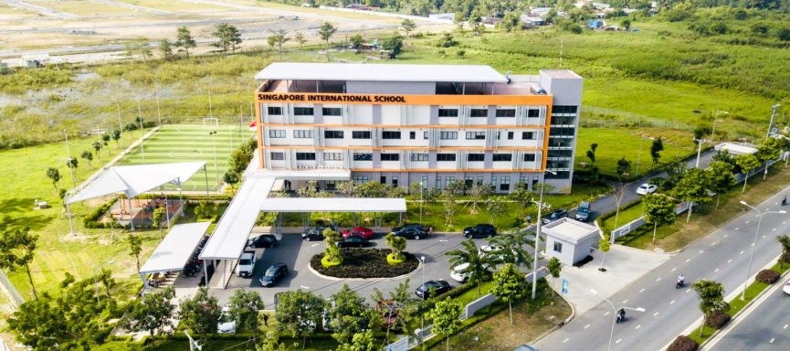 Cảnh Quan Hoàng Gia - Đối tác tin cậy cho các dự án cảnh quan trường học xanh, sạch, đẹp